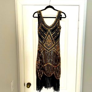 Sequin black and gold dress!
